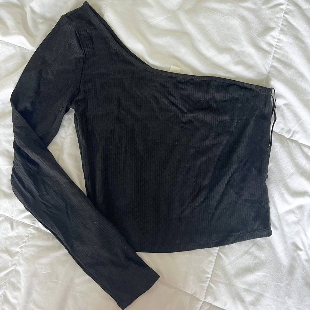 Garage 1 sleeve crop top.
